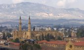 View of the Turkish side of Nicosia. (© picture-alliance/dpa)