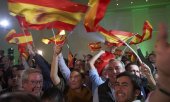 Vox supporters celebrate their party's success on Sunday. (© picture-alliance/dpa)