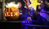 Brexit opponents demonstrating on October 29 outside the House of Commons. (© picture-alliance/dpa)