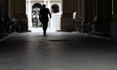 British Prime Minister Boris Johnson on his way to Downing Street on September 8, 2020. (© picture-alliance/dpa)