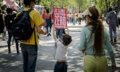 A climate protest in Paris on May 9. (© picture-alliance/Jacopo Landi)