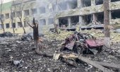 The children's hospital in Mariupol was destroyed in air strikes on March 9. (© picture alliance /ASSOCIATED PRESS/Uncredited)
