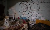 Instructions for survival in the event of nuclear war in a bunker in Kyiv. (© picture alliance/abaca/Lafargue Raphael)