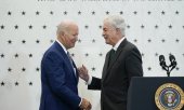 CIA chief Burns (right) and US President Biden on 8 July 2022. (© picture alliance/ASSOCIATED PRESS/Susan Walsh)