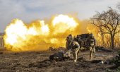 In addition to civilian casualties, an estimated 13,000 Ukrainian soldiers and up to 134,000 Russian fighters have been killed. (© picture alliance / AA / Mustafa Ciftci)