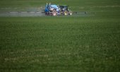 A "more intensive dialogue" was needed to make progress on the issue of pesticides, von der Leyen said. (© picture alliance / photothek / Florian Gaertner)