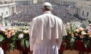 Pope Francis at the Easter Mass in the Vatican in 2017. (© picture-alliance/AP Images)